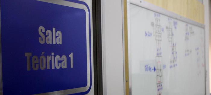Laboratório teórico para as aulas Elétrica, Refrigeração e Automação no Setcap